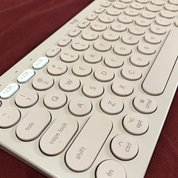 Logitech Logi K380 Wireless Bluetooth Rose Gold Pink Mac Apple Computer Keyboard - Picture 5 of 8